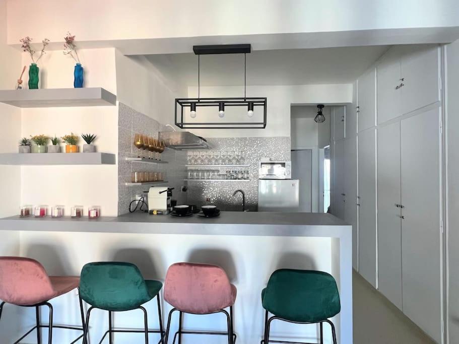 2Bdr Boutique Full Apt In Plaka Афины Экстерьер фото