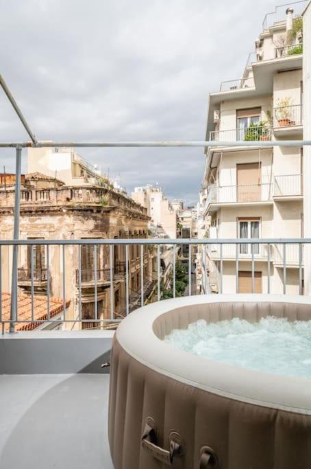 2Bdr Boutique Full Apt In Plaka Афины Экстерьер фото