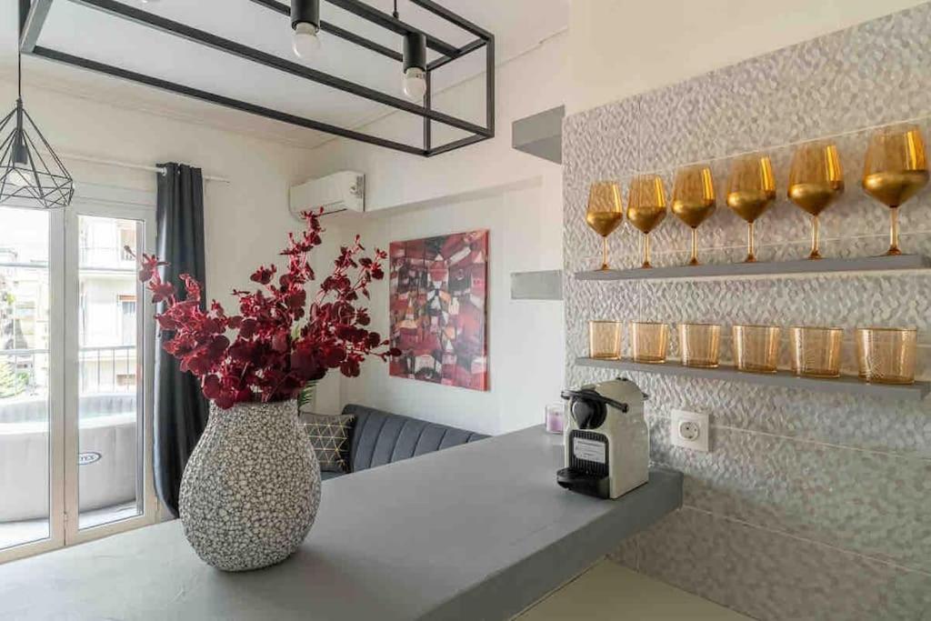 2Bdr Boutique Full Apt In Plaka Афины Экстерьер фото